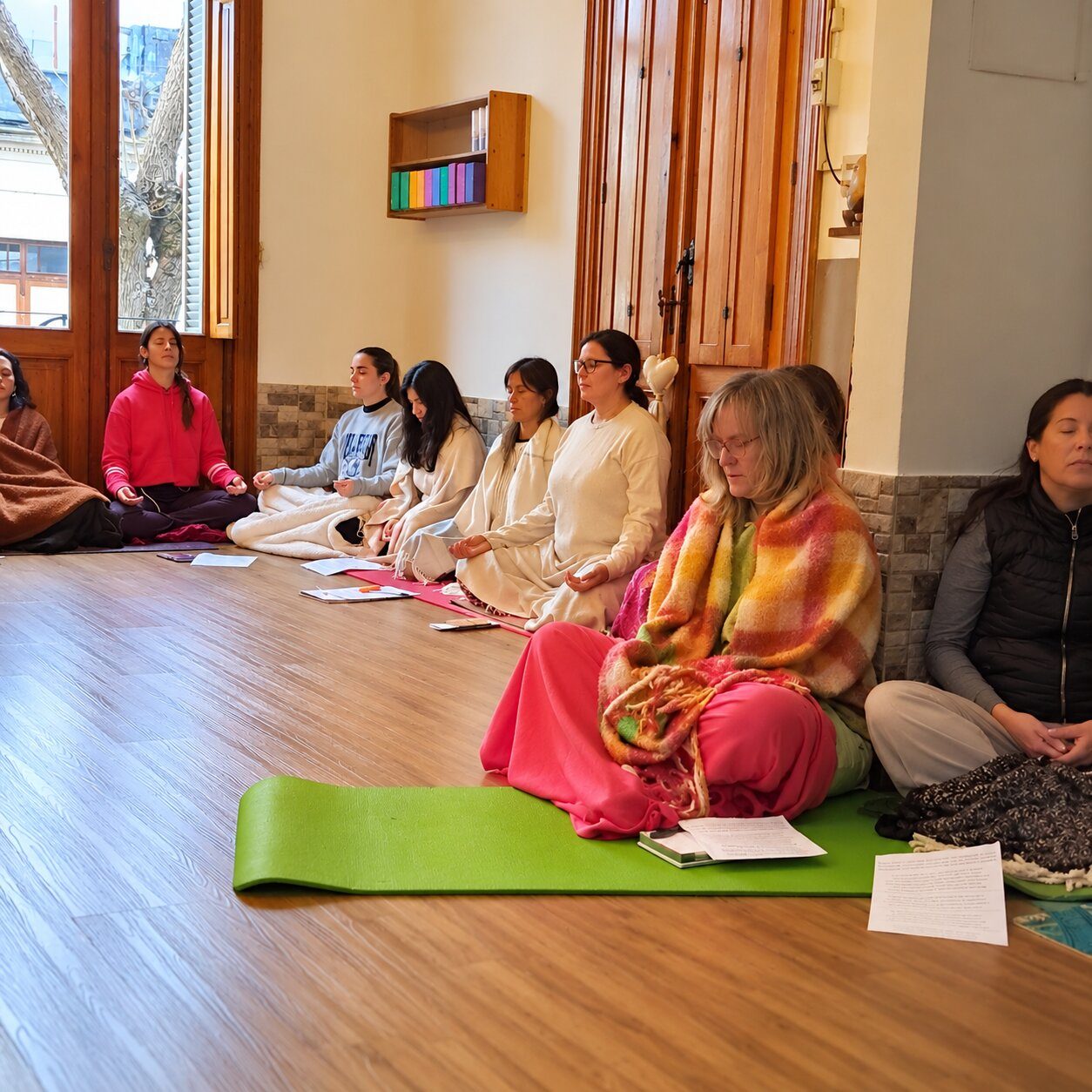 Grupo del profesorado de yoga